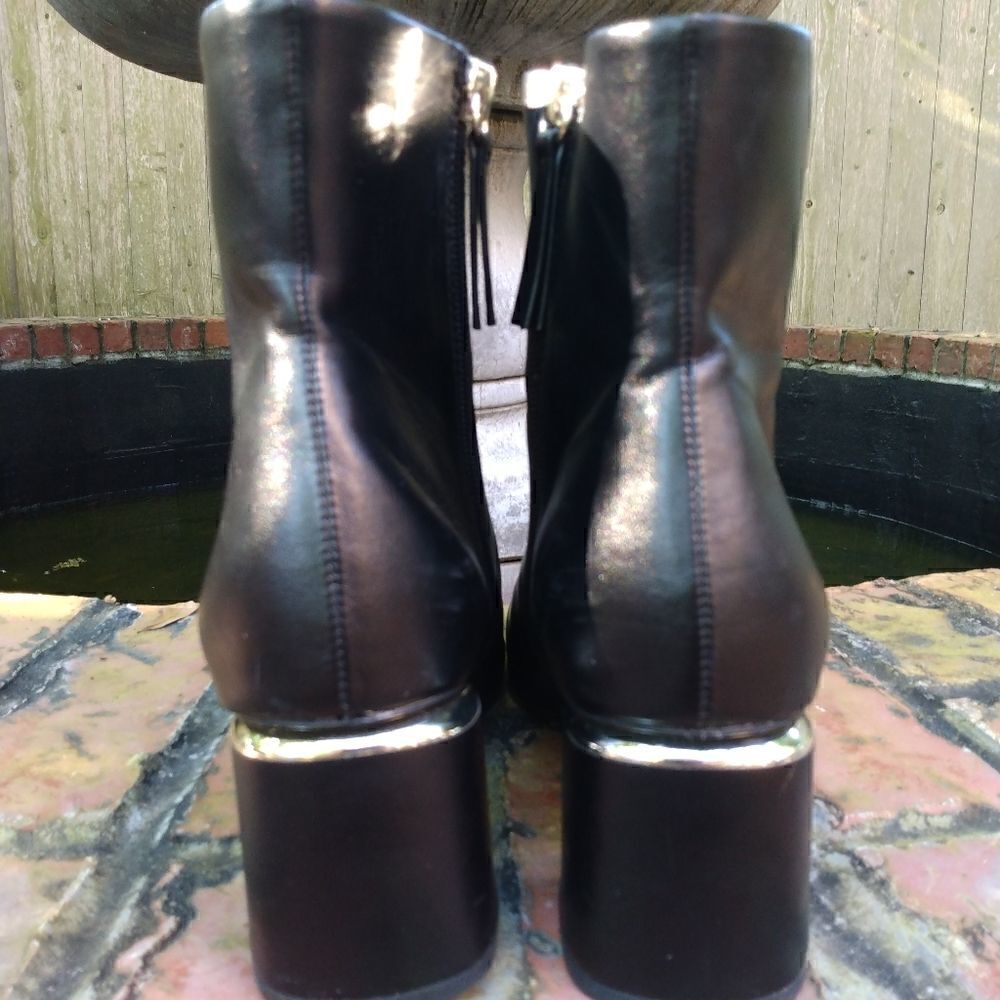 Zara Basic Block Heel Side Zip Bootie! - image 5